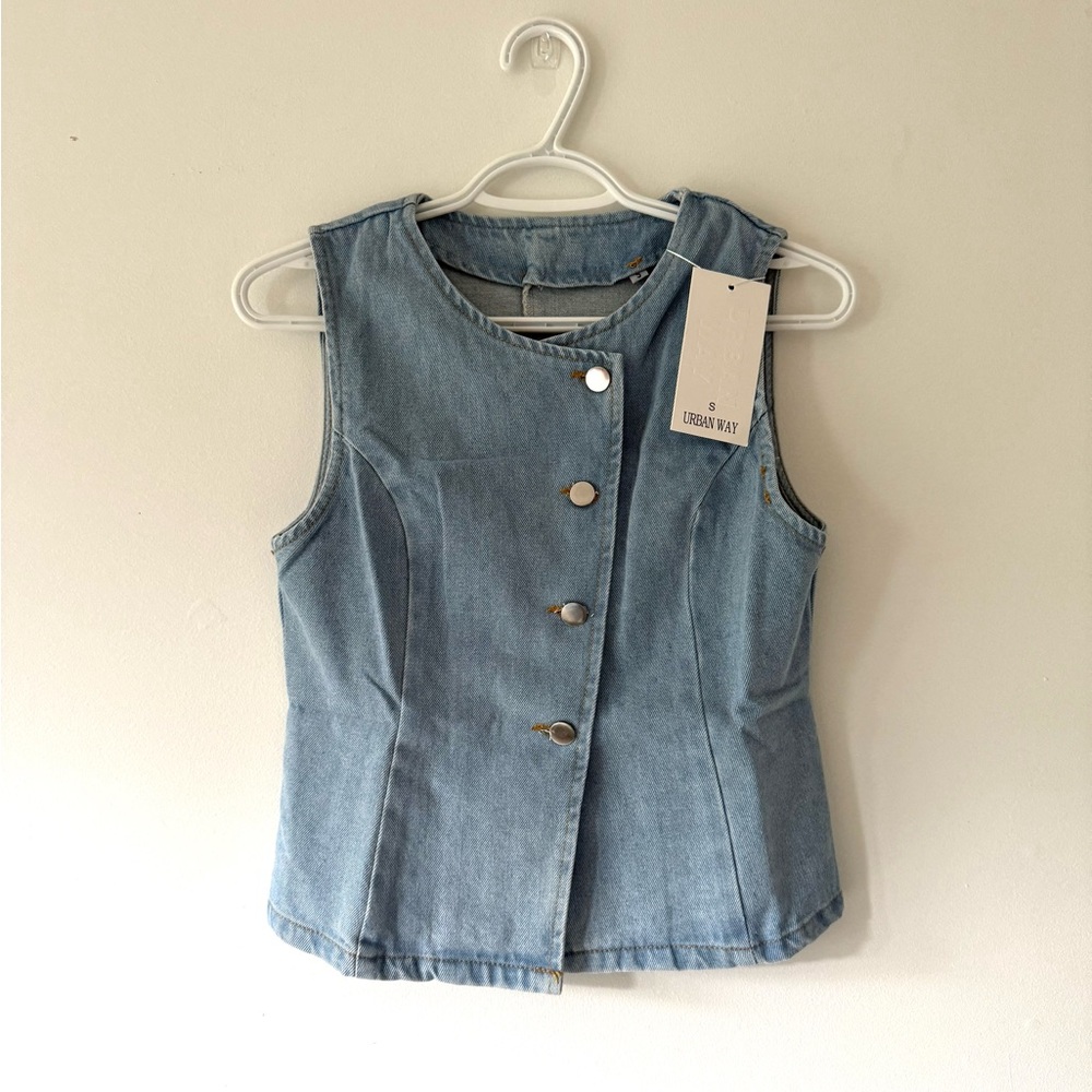 NWT Urban Way Denim Top